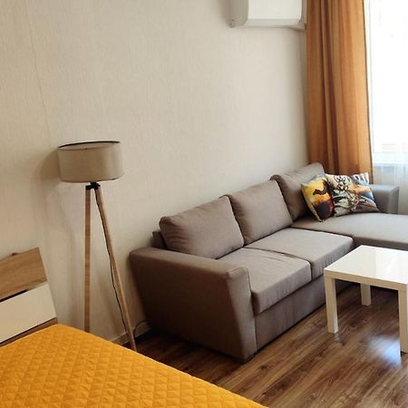 Lidda Belogradchik- 1Room Flat In Residential Area エクステリア 写真